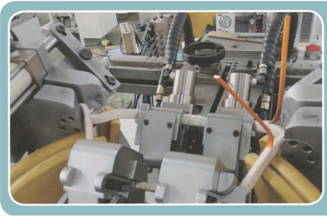 ZCN091T-700×1000數(shù)控軌道牽引電機線圈臺式頂弧漲型機